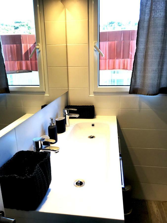 La Viguerie Apartment กาซีส์ ภายนอก รูปภาพ